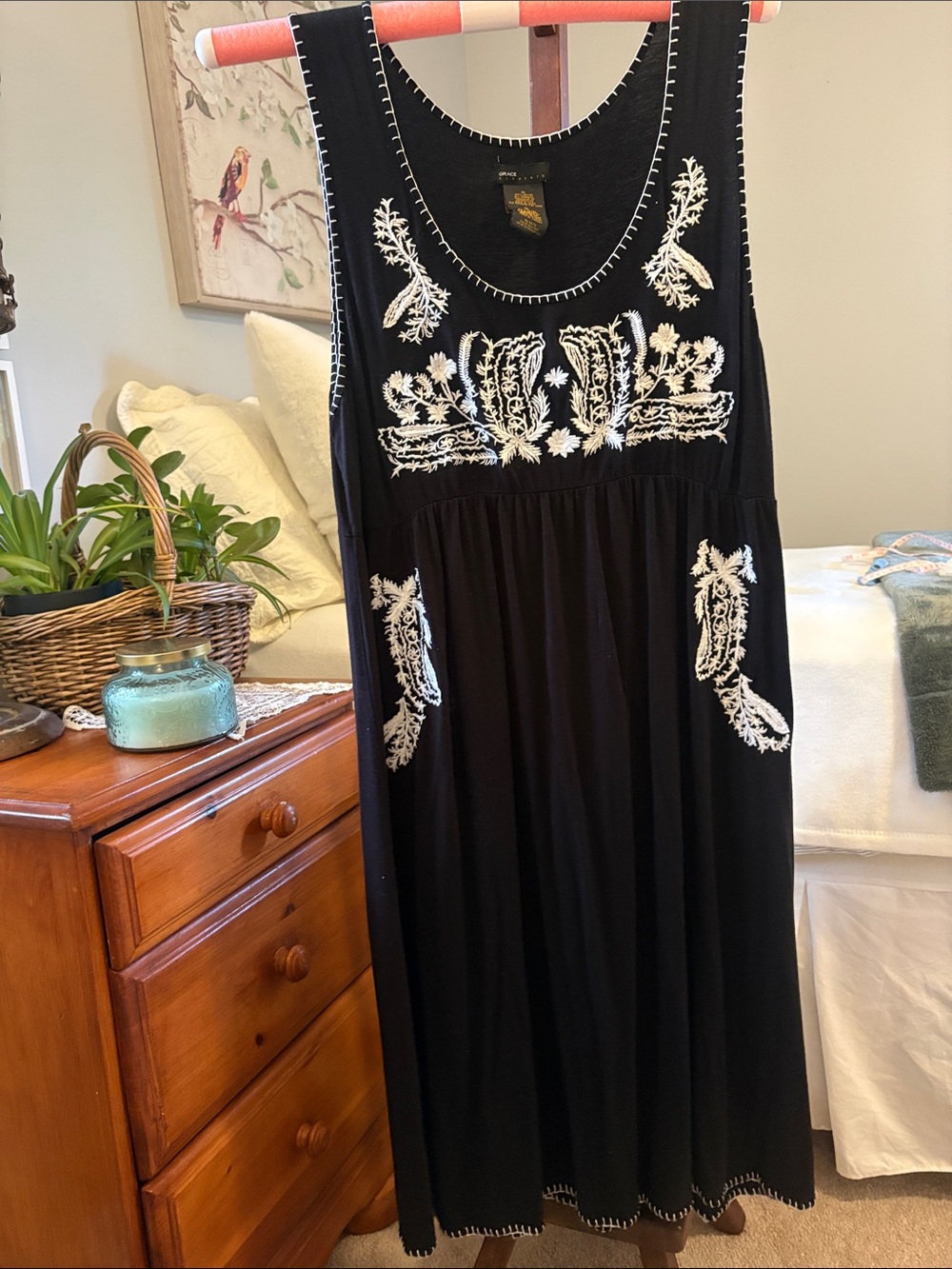 Grace Black Sleeveless Dress with White Floral Embroidery